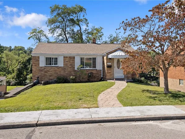 652 Elmbank St, Pittsburgh, PA 15226