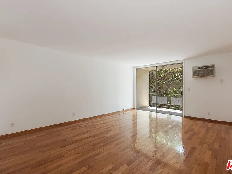 1411 N Harper Ave #6 — Photo 14