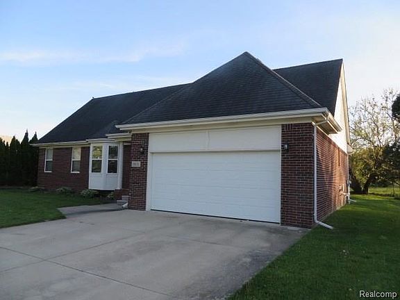 2nd image of 29810 Sugar Creek Dr