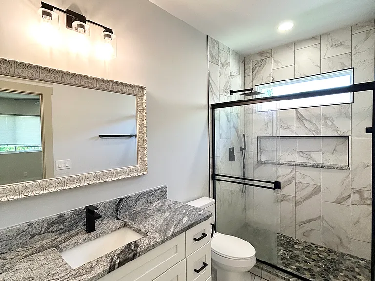 729 Ingersoll Ave — Photo 10
