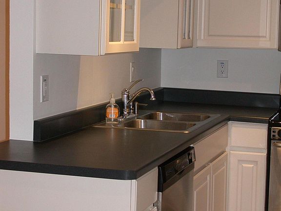2nd image of 1820 E Morten Ave Unit 211