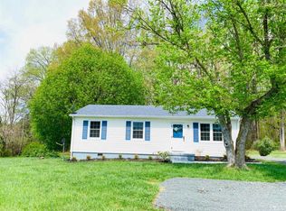 9046 Village Hwy, Concord, VA 24538