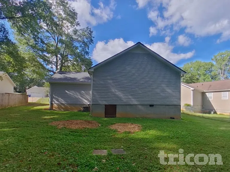 355 Mary Alice Dr — Photo 17