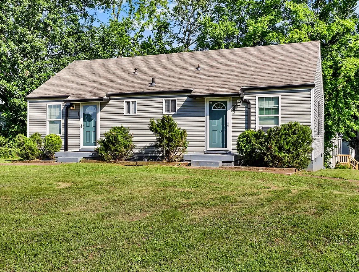 1 bed, 1075 sqft, $1,100 — Photo 1