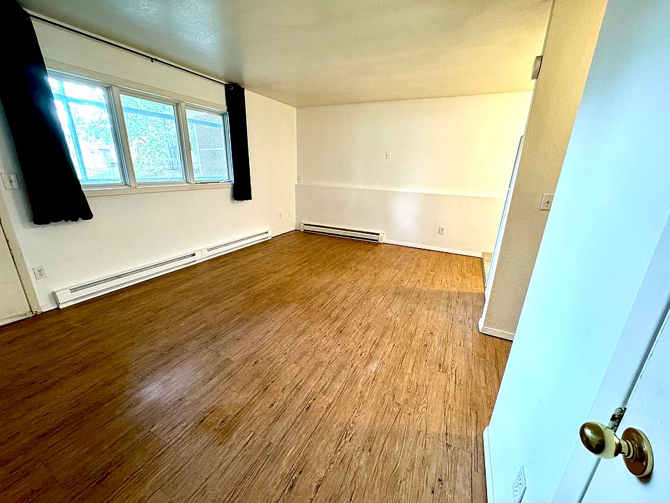 Main room.