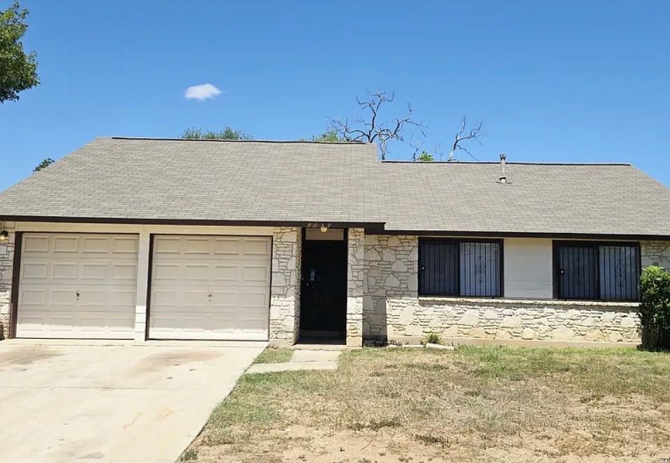 1st image of 3043 Timber View Dr
