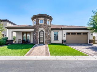 2925 E Minnezona Ave, Phoenix, AZ 85016