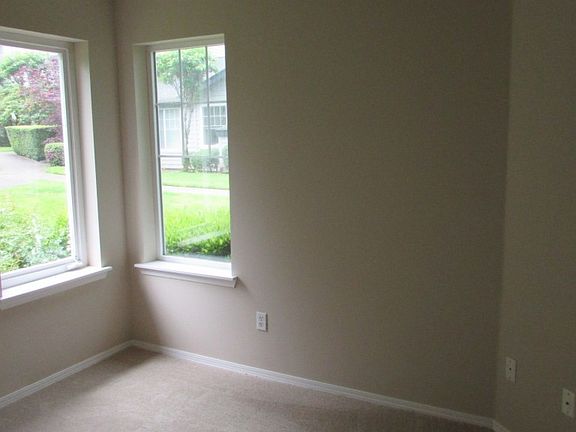 4th image of 9014 Main St E Unit D126