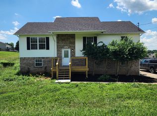 1767 Sand Plant Rd, Sevierville, TN 37876