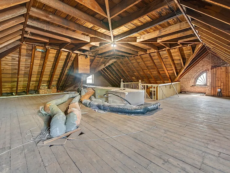 21 Ulster Ave #A — Photo 28