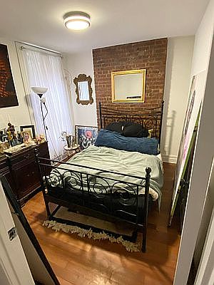 3rd image of 114 E 97th St #2WR