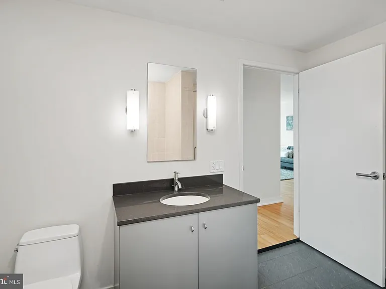 2101 Market St #405 — Photo 11