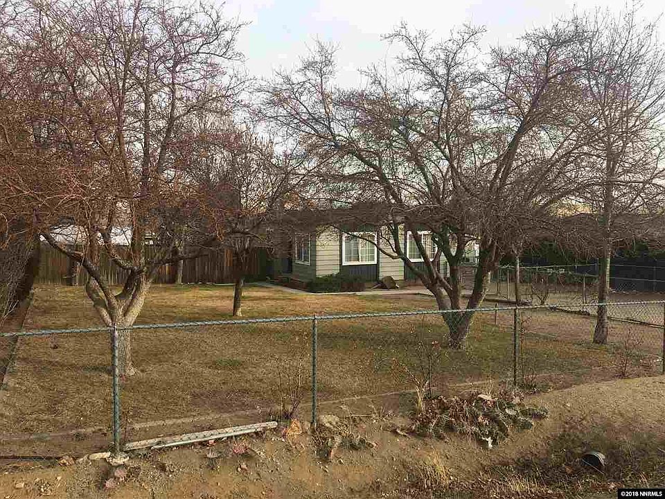 2nd image of 5860 Middle Fork Dr