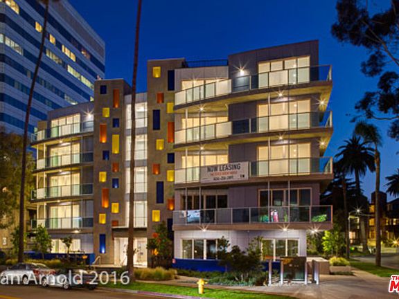 5th image of 1157 S Bundy Dr APT 305