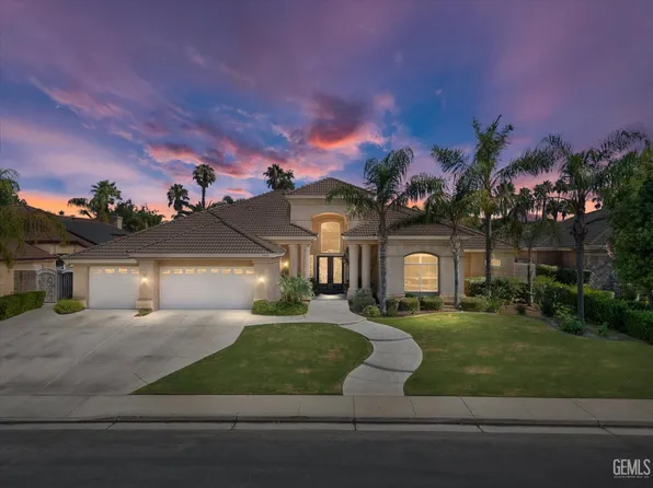 13102 Providence Pl, Bakersfield, CA 93314