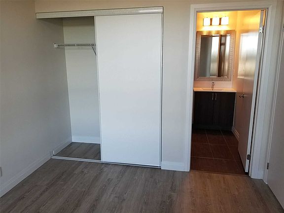 5th image of 22 E Haven Dr #518