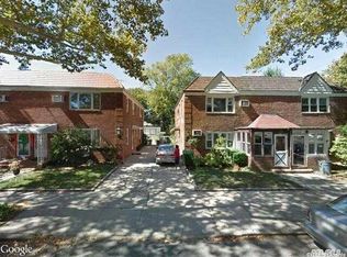 7306 197th St, Fresh Meadows, NY 11366