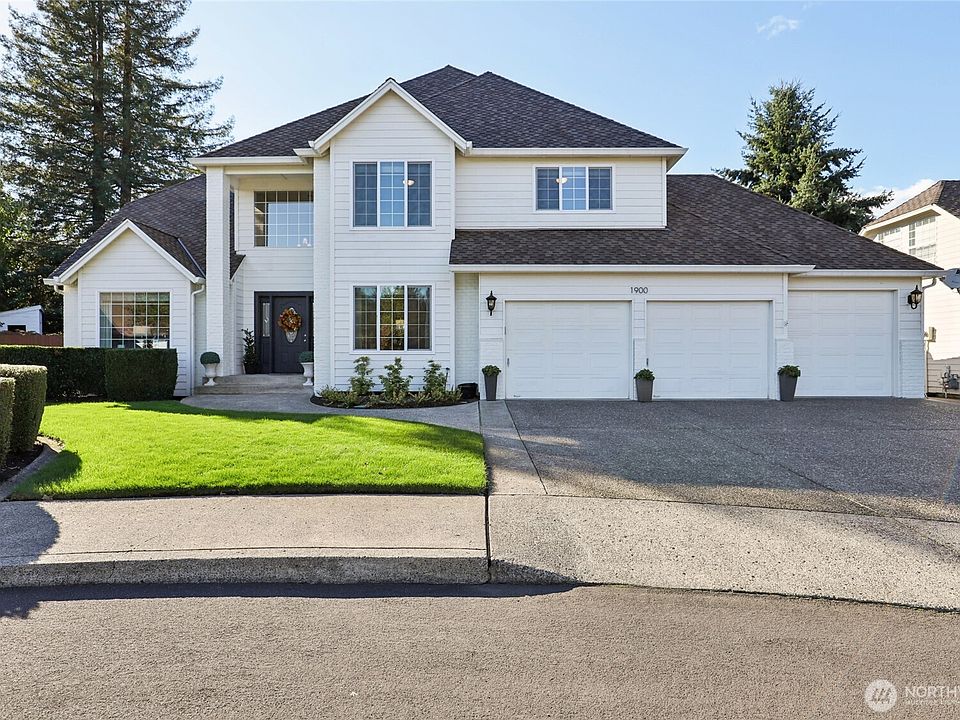 1st image of 1900 NE 158th Avenue
