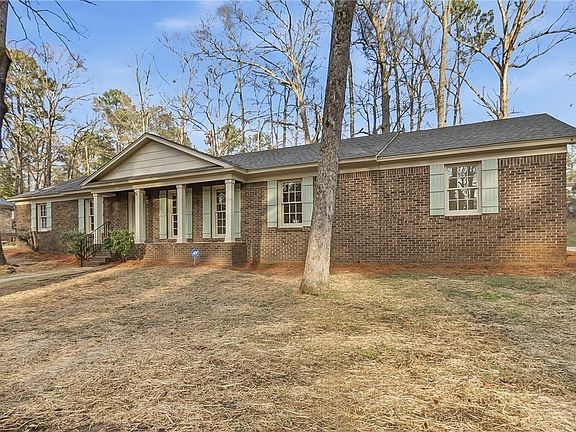 2nd image of 5711 Golden Pond Ave