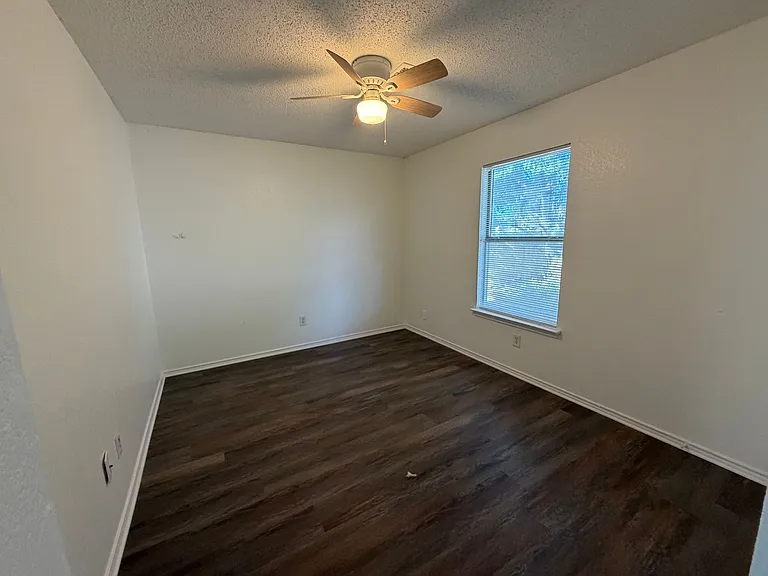 7116 Nohl Ranch Rd — Photo 9