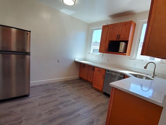 5th image of 20 Highland Ave