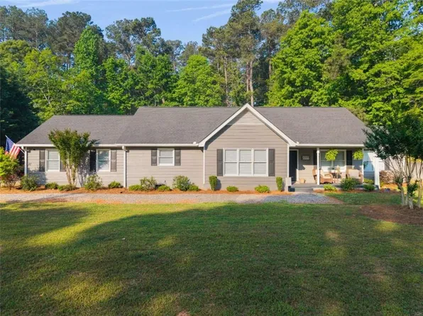 2777 Chickadee Dr, Monroe, GA 30655
