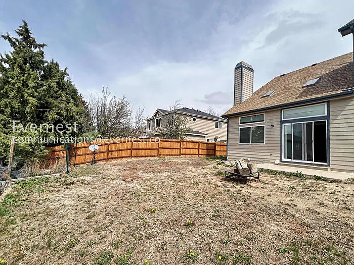 4930 Sprangler Dr — Photo 31