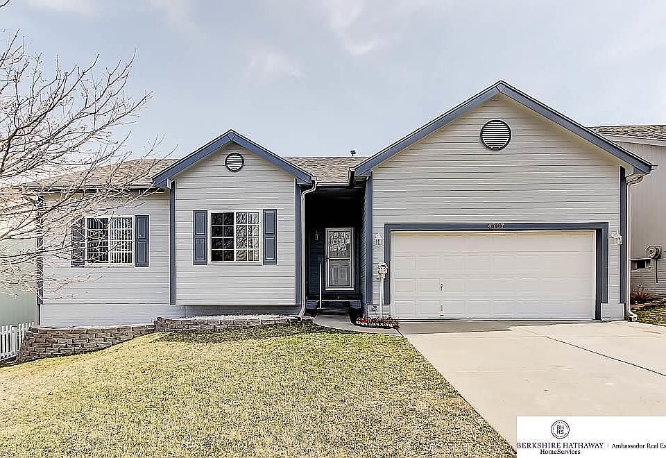 1st image of 4707 N 150th St