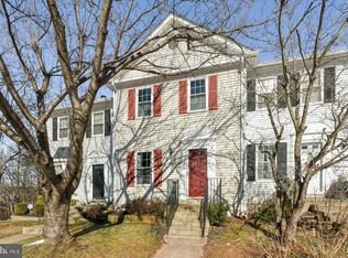 3 Dorrell Ct, Sterling, VA 20165