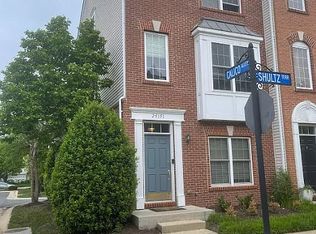 25151 Shultz Ter, Chantilly, VA 20152