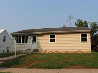 13 S Orange St, Kiron, IA 51448