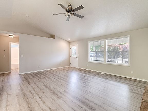 5th image of 2173 S Petra Ave