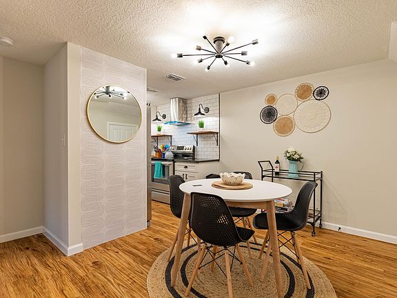 4th image of 3616 College Pl #2