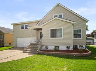 658 Greenbay Ave, Calumet City, IL