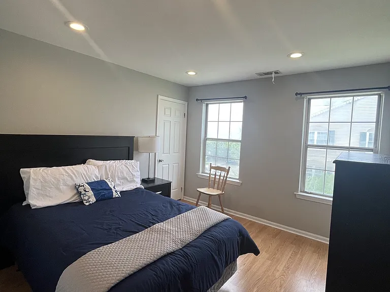 4 Rutgers Dr #2 — Photo 1
