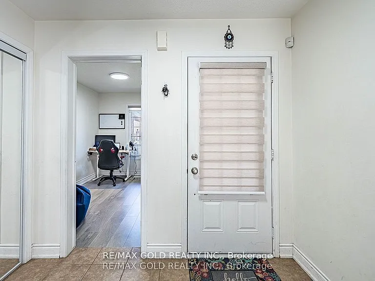26 Robert Parkinson Dr — Photo 4