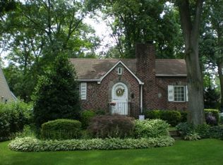 45 Cedar Pl, Wayne, NJ 07470