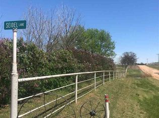 4450 E Gate Rd, Newkirk, OK 74647