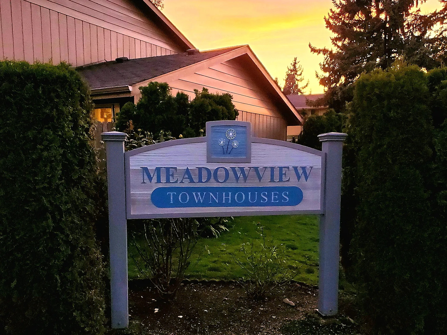 2 bed, 1.5 bath, 1100 sqft, $1,795 — Photo 1