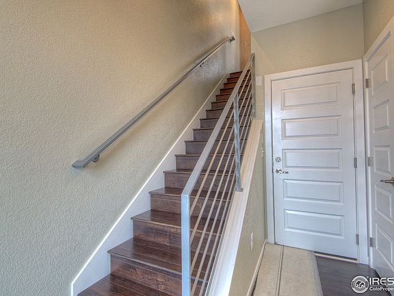 3rd image of 4925 Valentia St