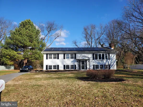 22 N Springview Dr, Dover, DE 19901