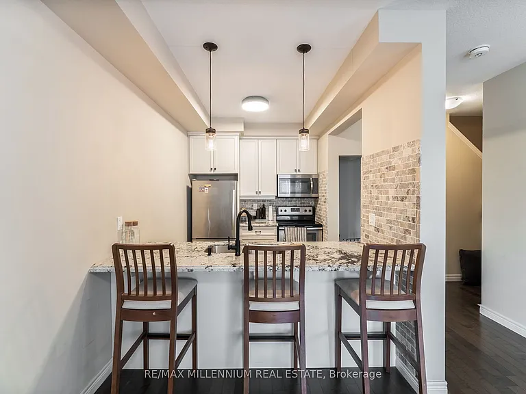 18 Whaley Ln — Photo 15