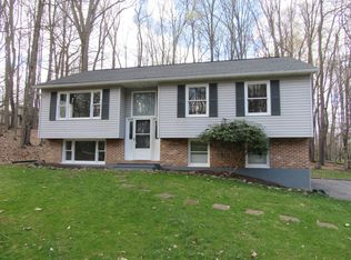 324 Sea Horse Rd, Du Bois, PA 15801
