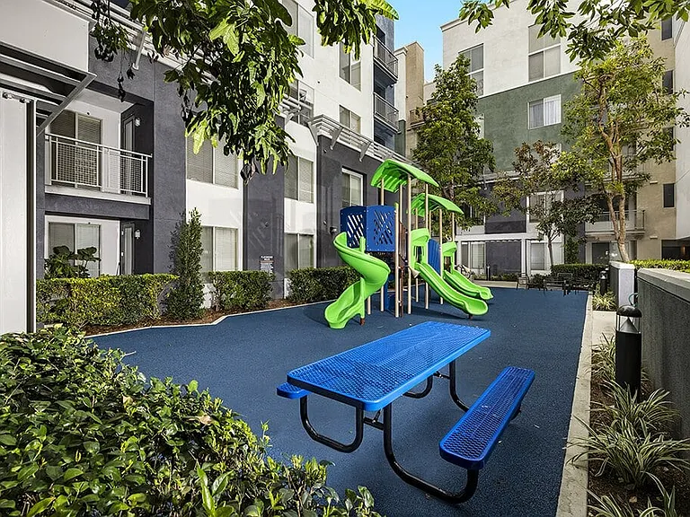 Main and Jamboree Apartments — Photo 19