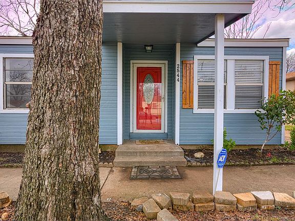 2nd image of 2544 Shropshire St