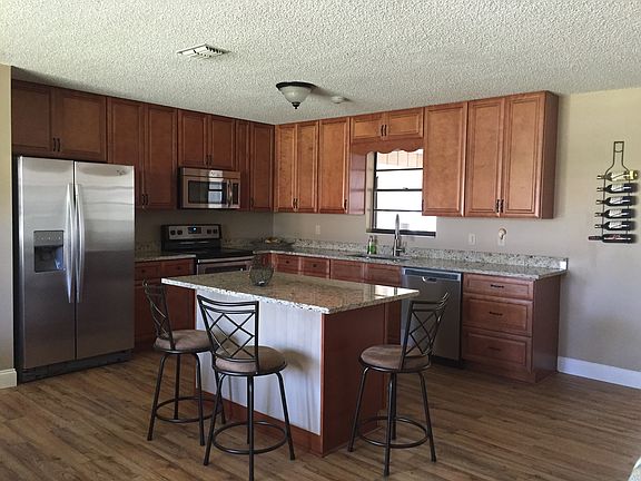 5th image of 24 Beechwood Ln
