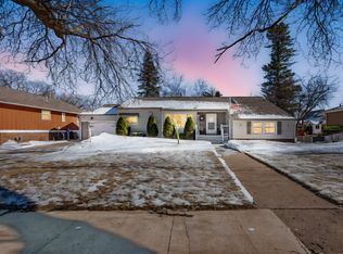 206 N 3rd Ave E, Truman, MN 56088