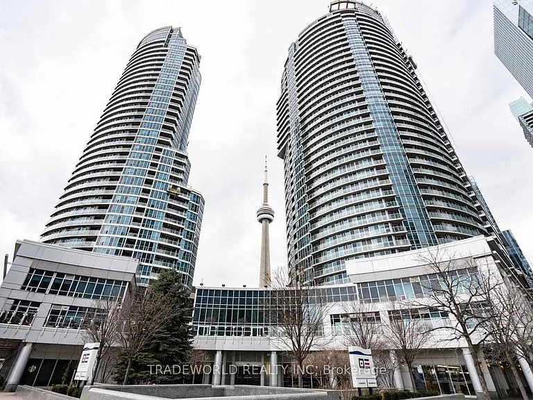 8 York St #1009 — Photo 24