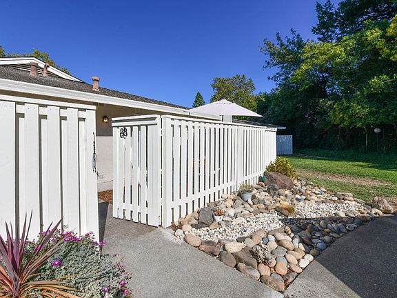 2nd image of 88 Belvedere Court