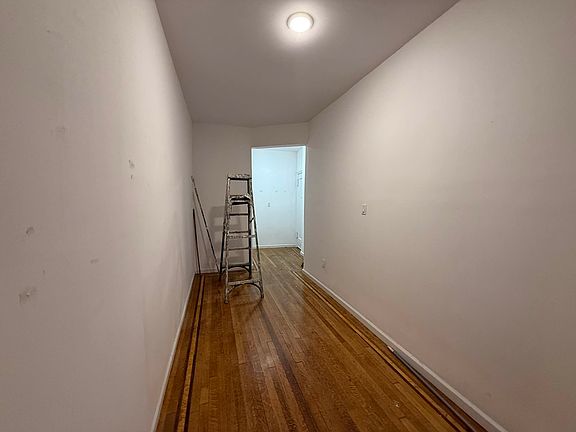 3rd image of 117-14 Union Tpke #Da2